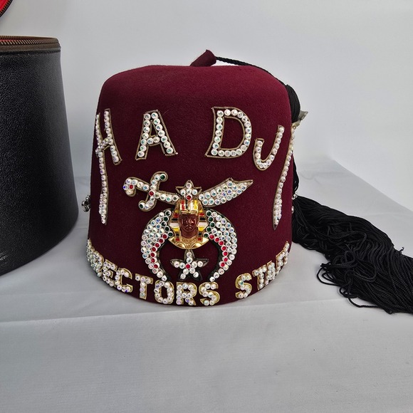 Vintage Hadji Shriners Fez Hat Maroon Rhinestone Directors Staff Nizzardini Case